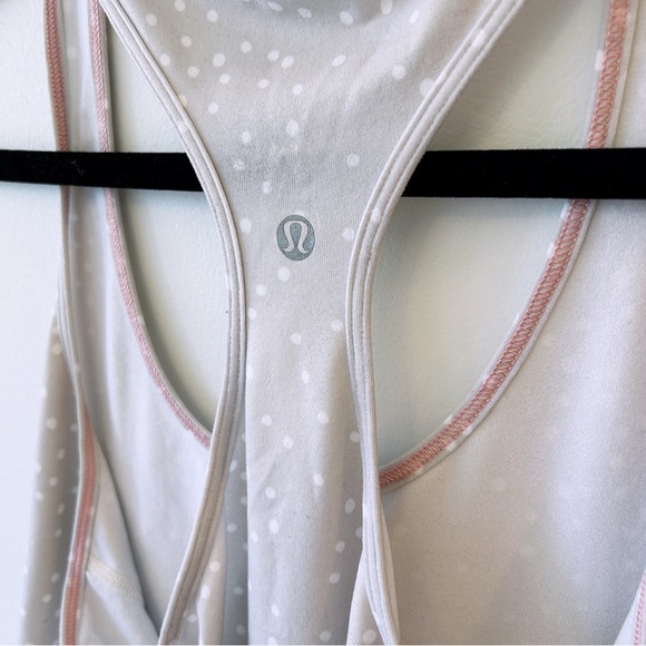 LULULEMON TANK TOP - SIZE M/L - Picture 6 of 7